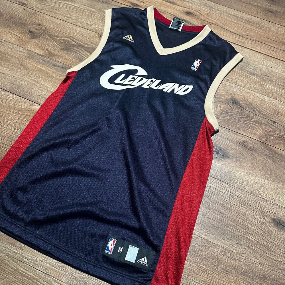 Adidas Cleveland Cavaliers Navy Blue Basketball Jersey Mens Size Medium